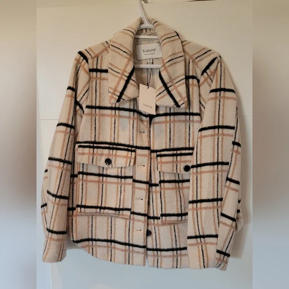 Jacket - Picture 1 of 2